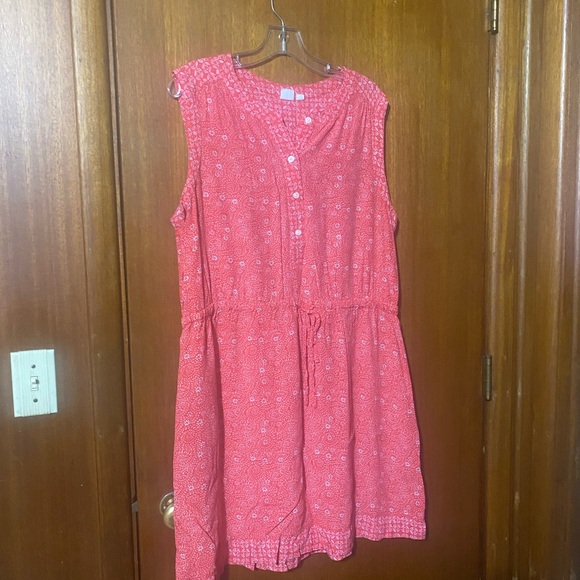 GAP Dresses & Skirts - GAP Coral Button-Front Midi Dress